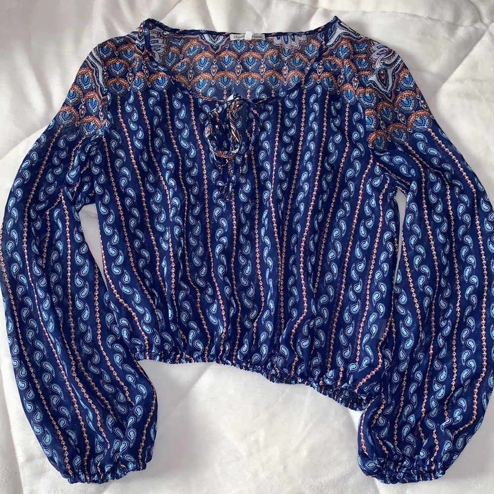 CHARLOTTE RUSSE Blouse
